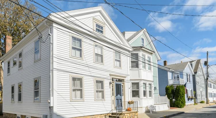 Why Some Homes Sell Quickly - and Others Don’t Sell at All