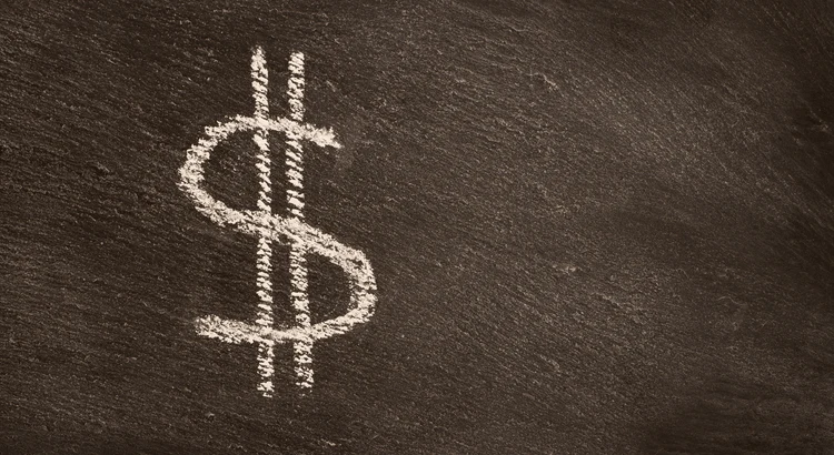 Title card for the article: Should You Pay for Your Buyer’s Closing Costs? What Sellers Need To Know.